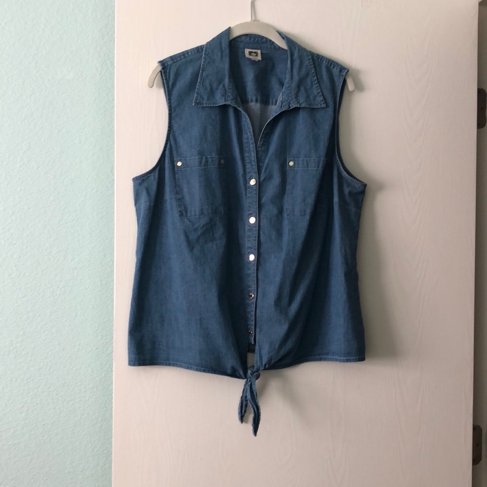Lightweight denim button down shirt